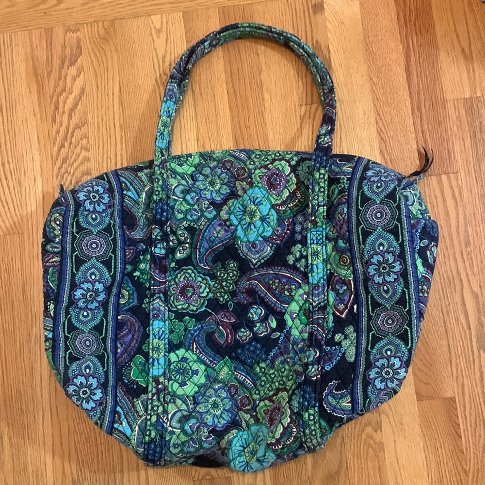Vera Bradley large duffel bag